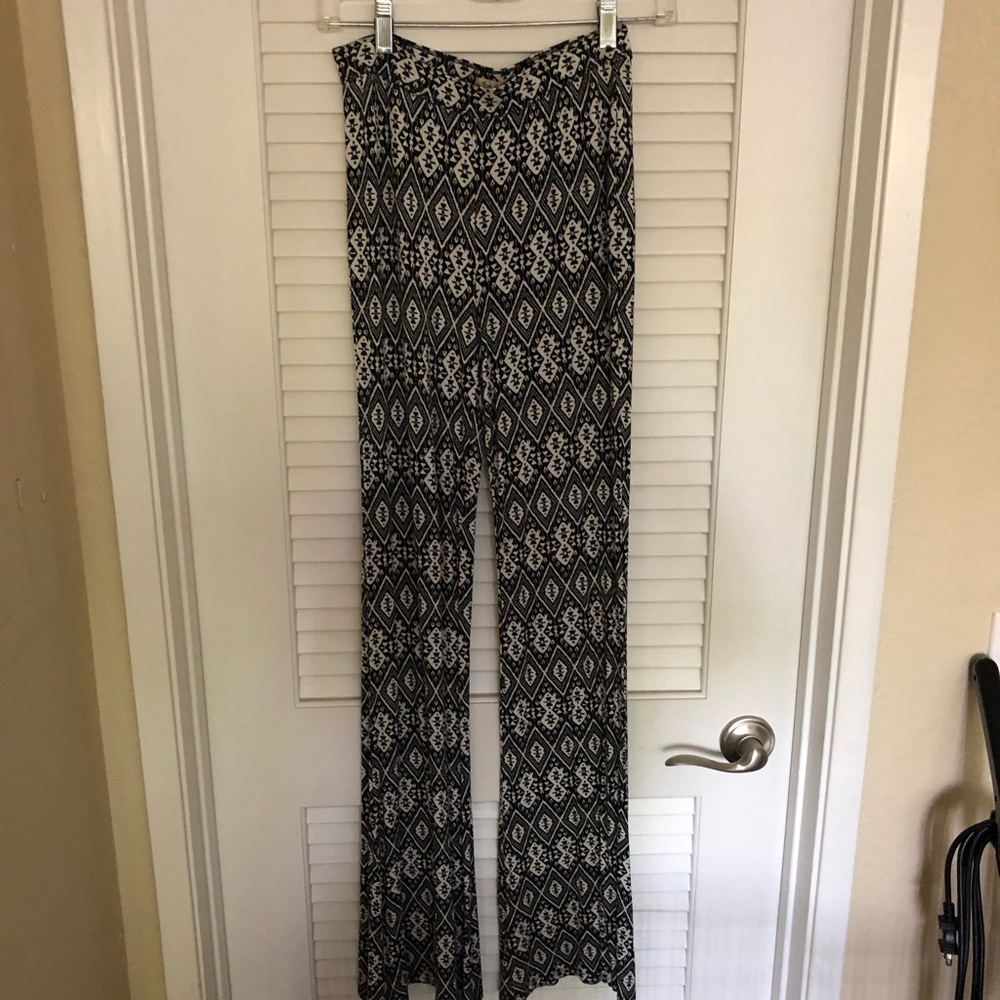 Hollister Pants